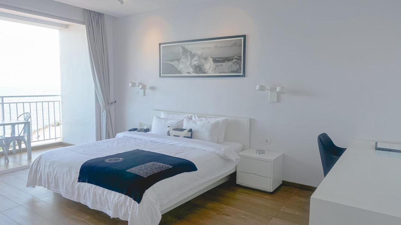 La Vogue Boutique Hotel & Casino Sihanoukville Bagian luar foto